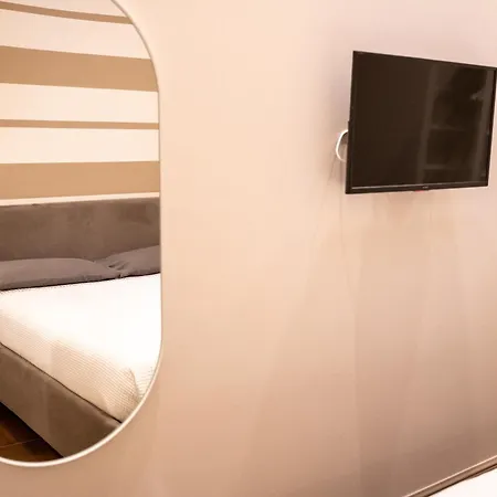 Rent Casa Almika Giulio Petroni דירה בארי