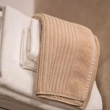 Rent Casa Almika Giulio Petroni Apartamento