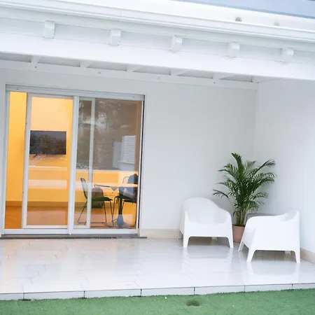 Rent Casa Almika Giulio Petroni * Bari